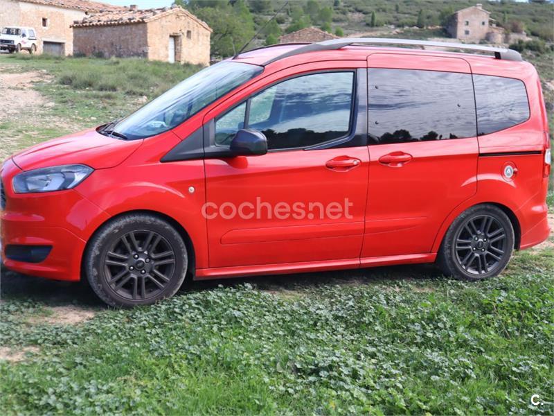 FORD Tourneo Courier 1.0 EcoBoost Sport