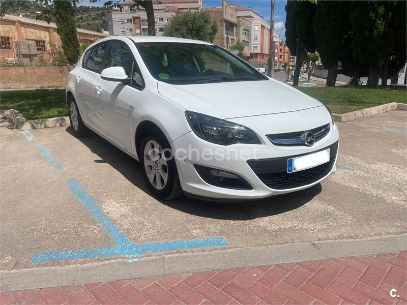 OPEL Astra 1.6 CDTi SS 110 CV Business