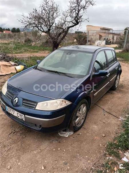 RENAULT Megane