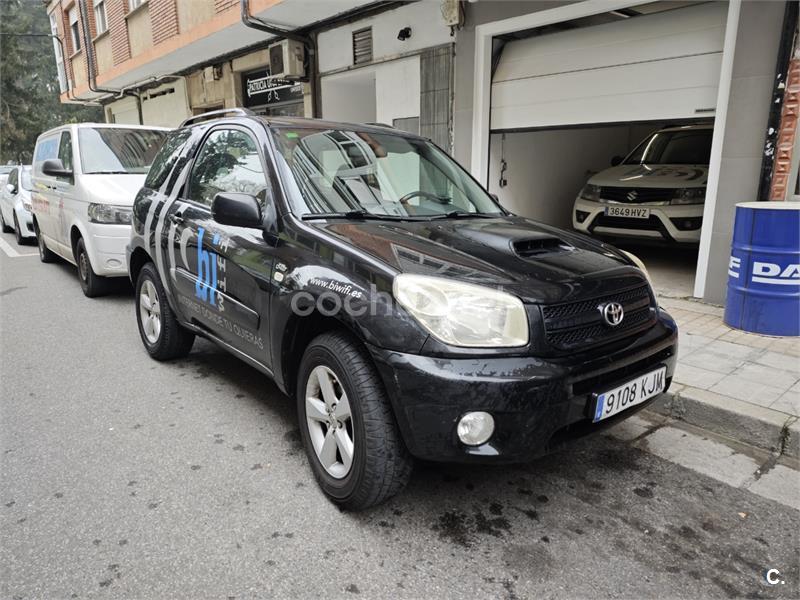 TOYOTA Rav4 2.0 D4D Luna 4X4