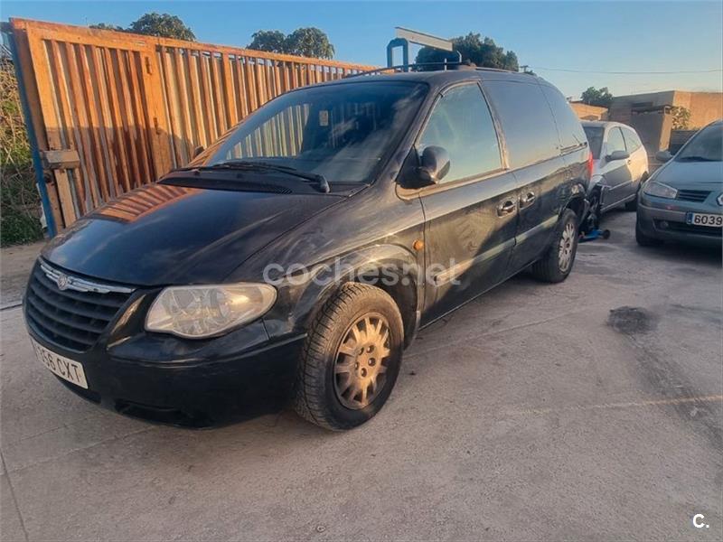 CHRYSLER Voyager LX 2.5 CRD