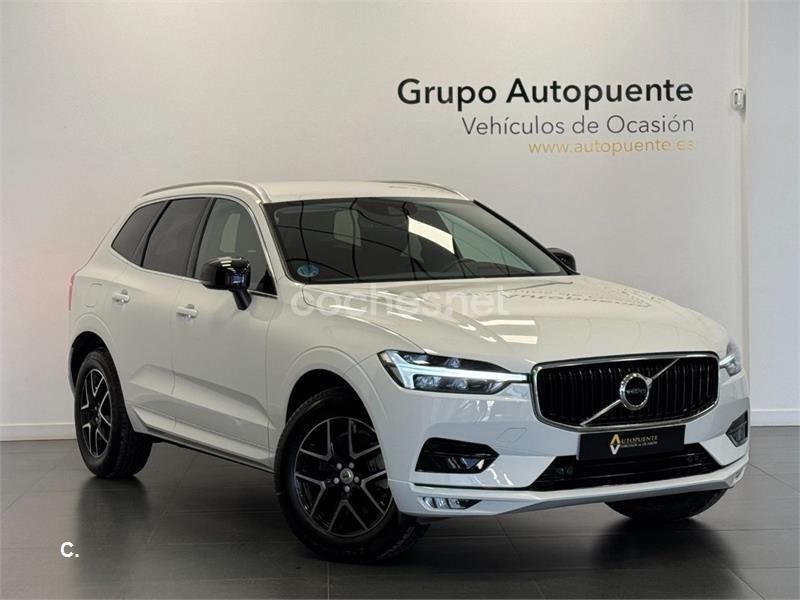 VOLVO XC60 2.0 B4 D Momentum Auto