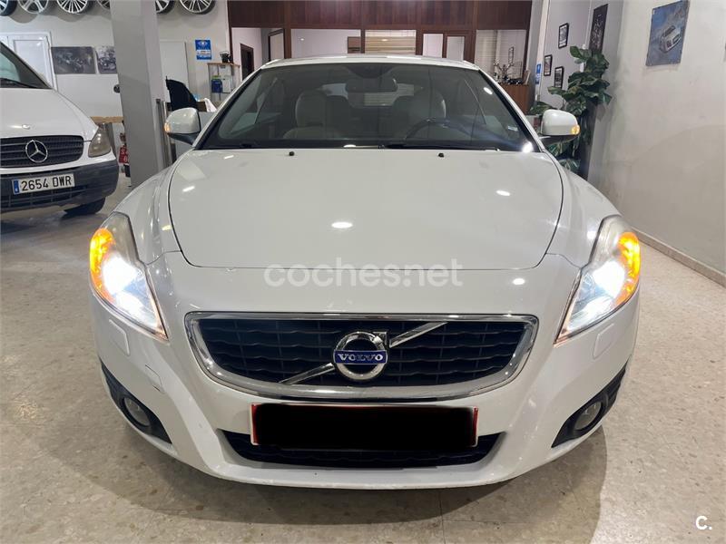 VOLVO C70 2.0 D3 Summum