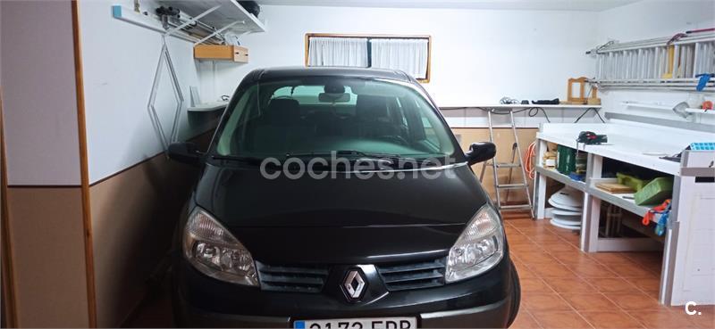 RENAULT Scenic CONFORT DYNAMIQUE 1.5DCI105