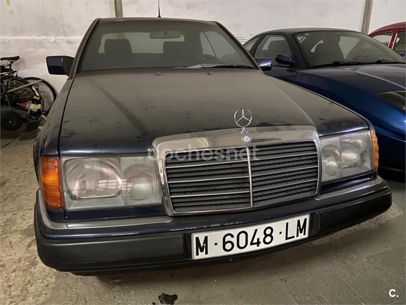 MERCEDES-BENZ 230