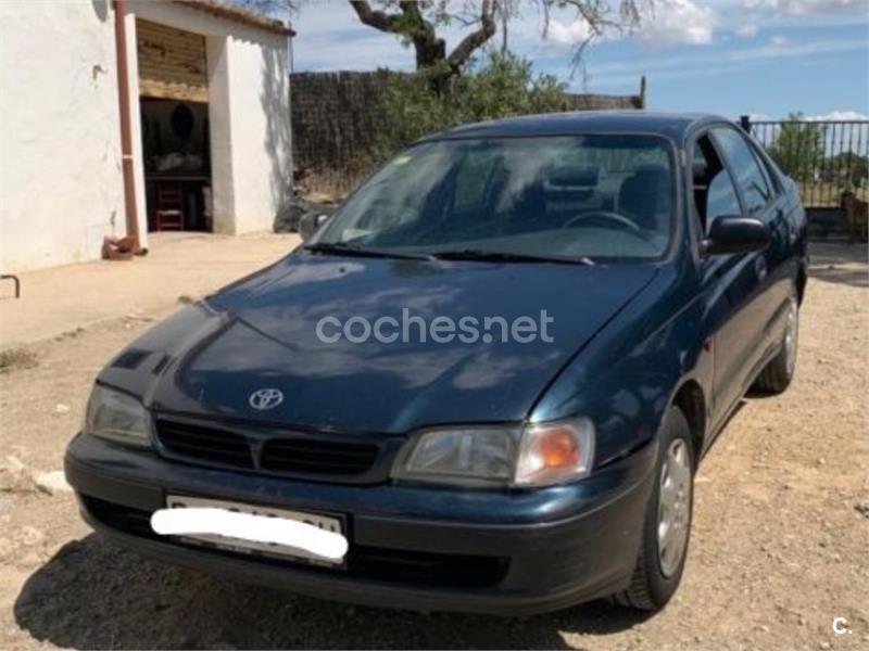 TOYOTA Carina E 2.0 GLI