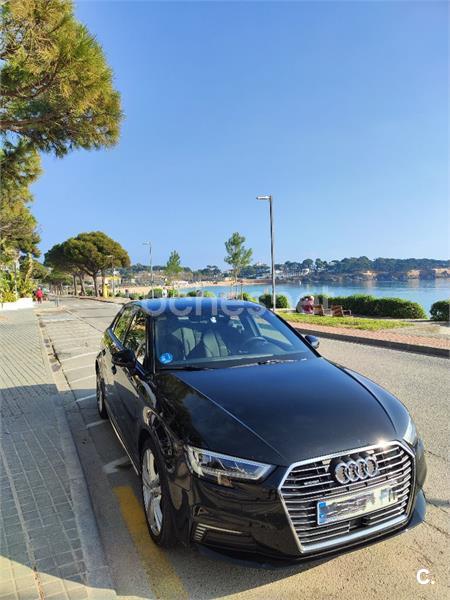 AUDI A3 Sportback Design 40 etron S tron