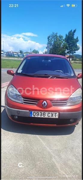 RENAULT Scenic