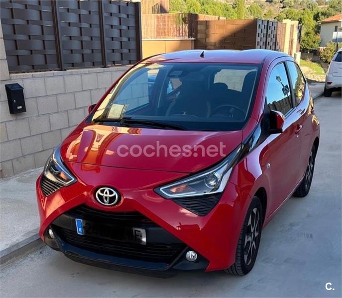 TOYOTA Aygo 1.0 70 xplay