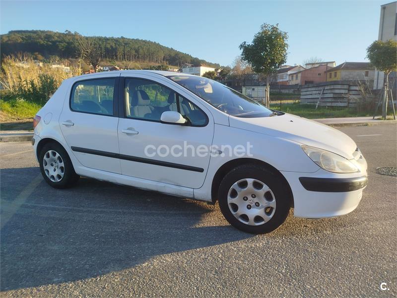 PEUGEOT 307 2.0 HDi 90 XR