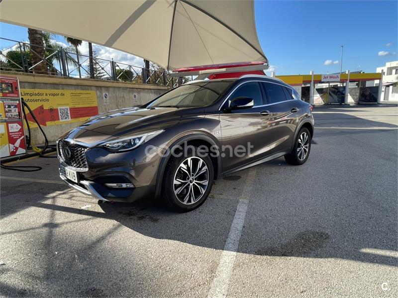 INFINITI QX30 2.2D PREMIUM 7DCT AWD