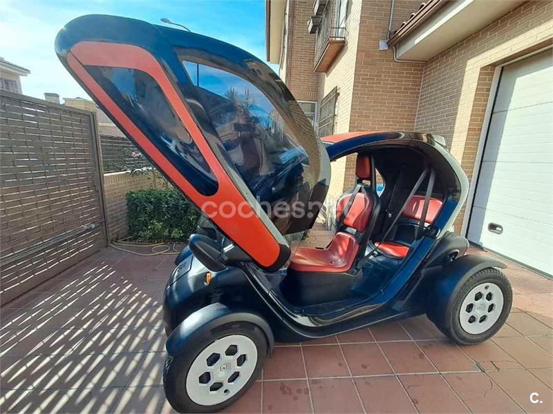 RENAULT Twizy