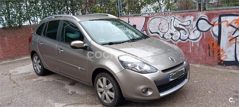 RENAULT Clio Grand Tour Dynamique dCi 90 eco2