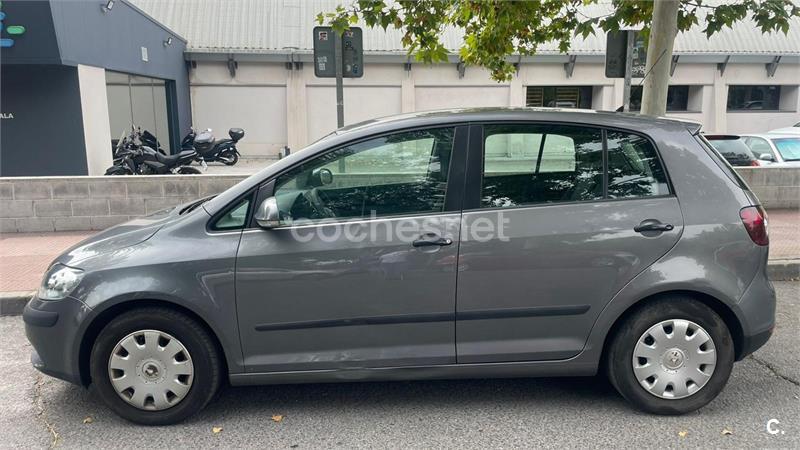 VOLKSWAGEN Golf Plus 1.9 TDI DSG Highline