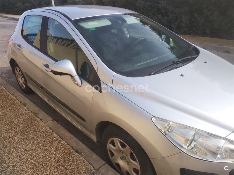 PEUGEOT 308 Confort 1.6 VTi 120