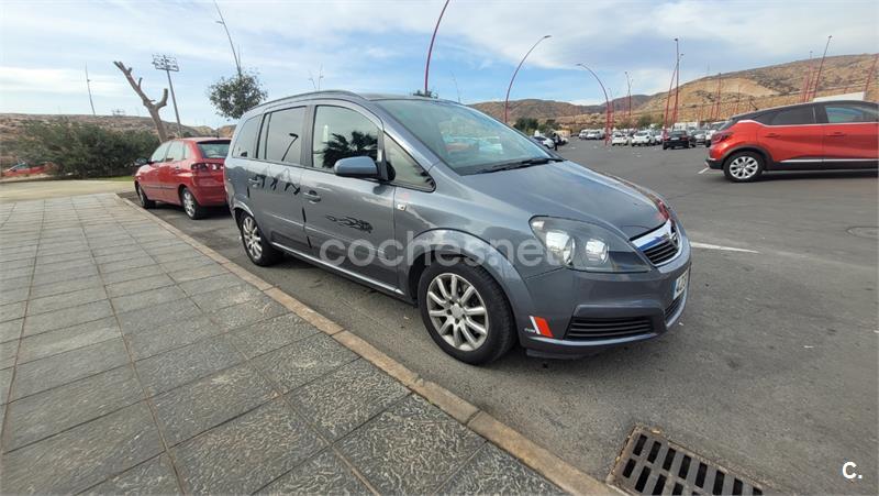 OPEL Zafira 1.9 CDTi 120 CV Enjoy