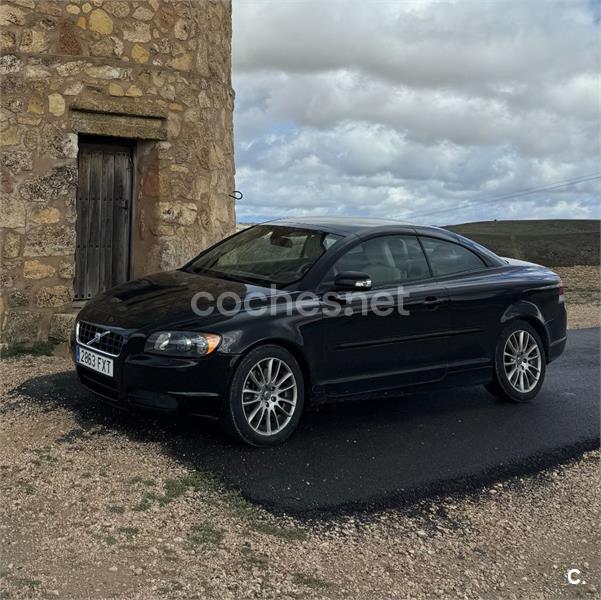 VOLVO C70 2.0D Momentum