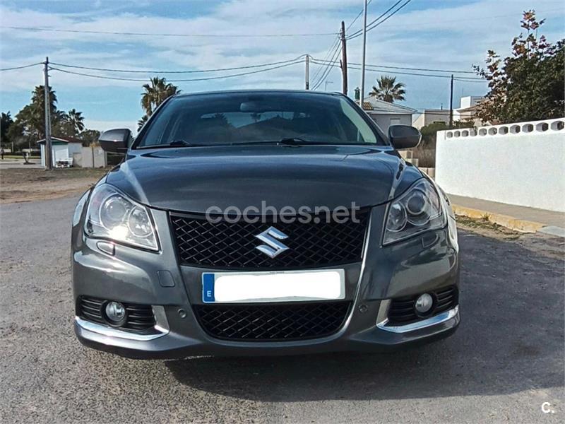 SUZUKI Kizashi 2.4 Sport