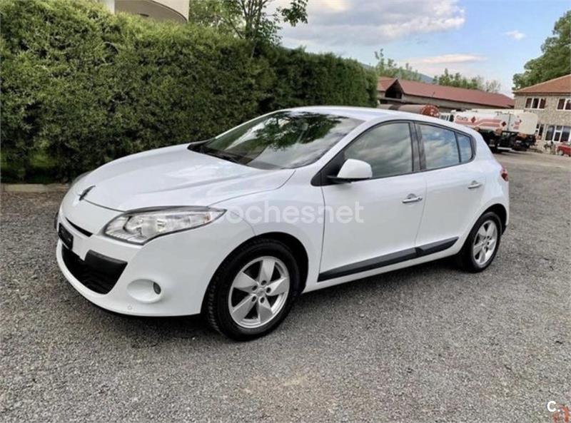 RENAULT Megane Emotion dCi 110 eco2 E5