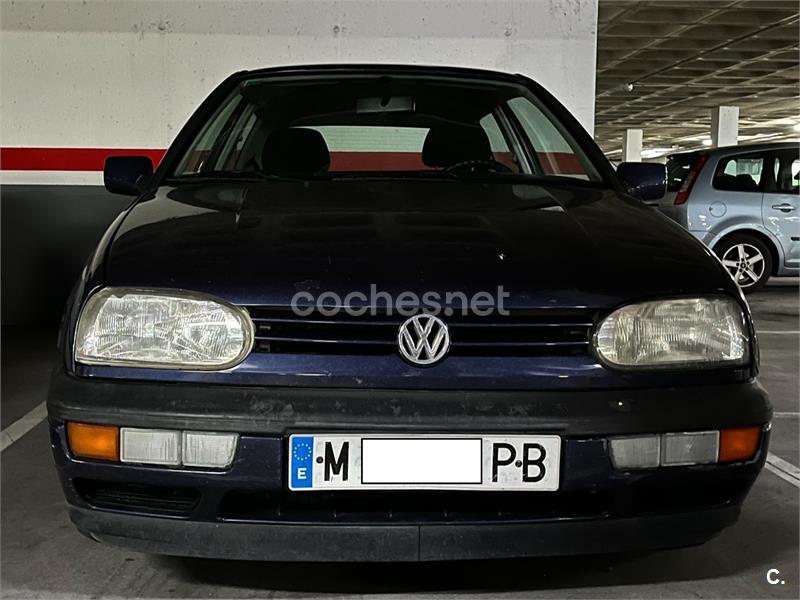 VOLKSWAGEN Golf 1.8 GL 90 AUTO