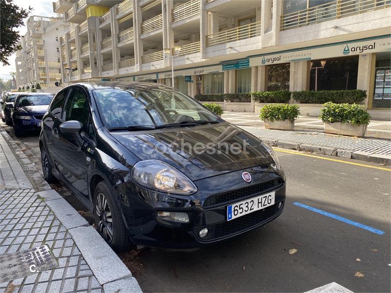 FIAT Punto 1.2 8v Young 69 CV SS Gasolina