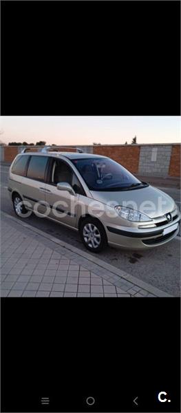 PEUGEOT 807