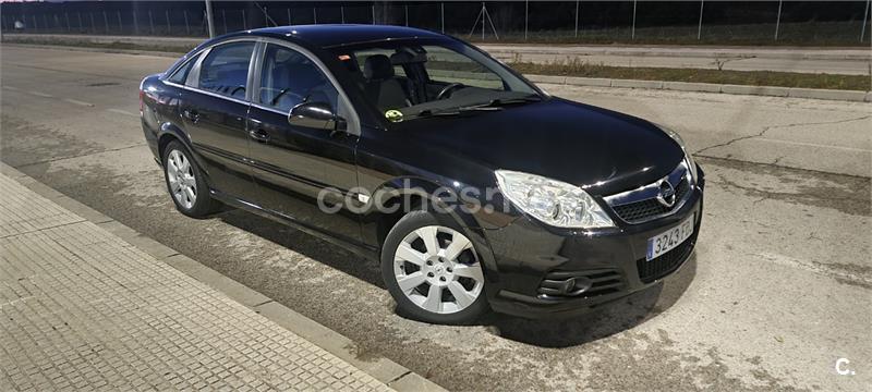 OPEL Vectra Cosmo 1.9 CDTI 16v