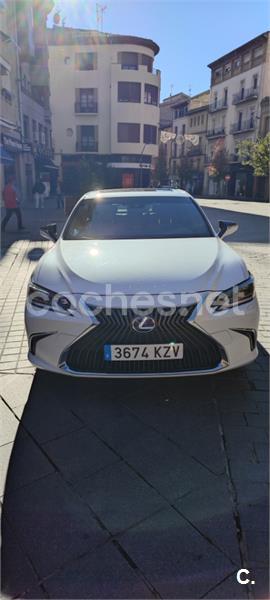 LEXUS ES 2.5 300h Executive