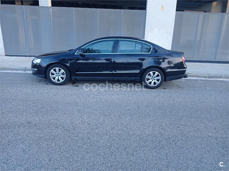 VOLKSWAGEN Passat 2.0 TDI DPF Trendline