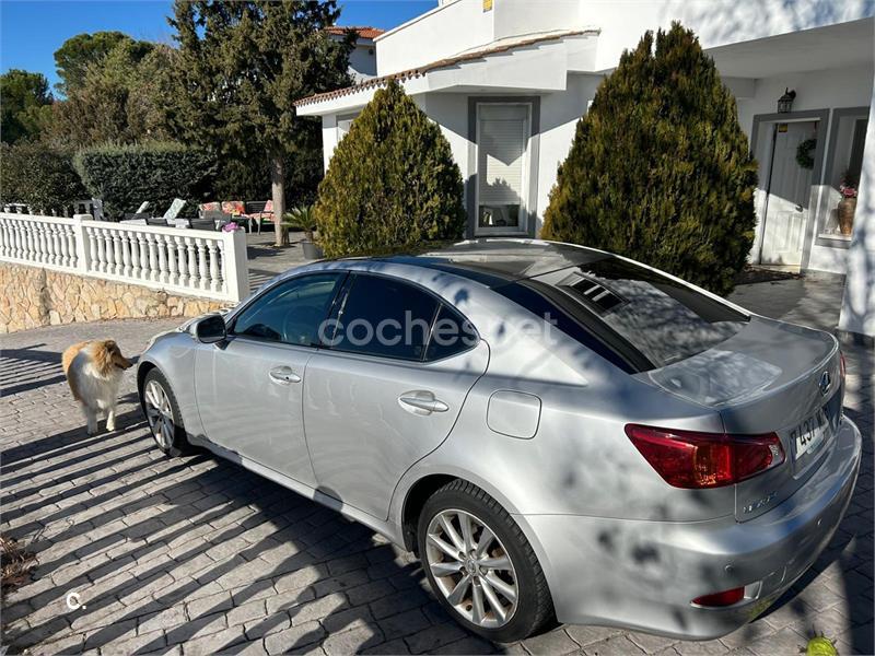 LEXUS IS 220d Premium MY10