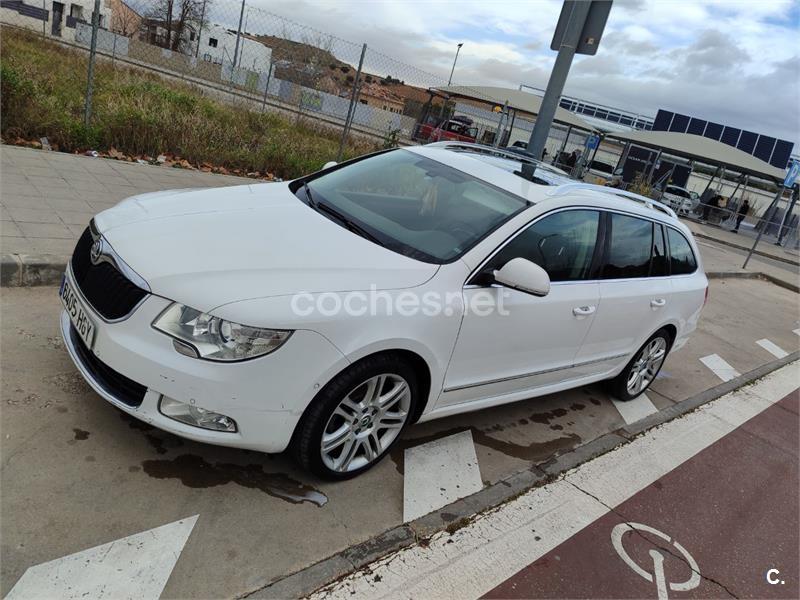 SKODA Superb Combi 1.8 TSI Exclusive