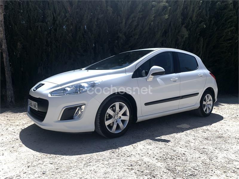 PEUGEOT 308 Business Line 1.6 eHDI 112 FAP