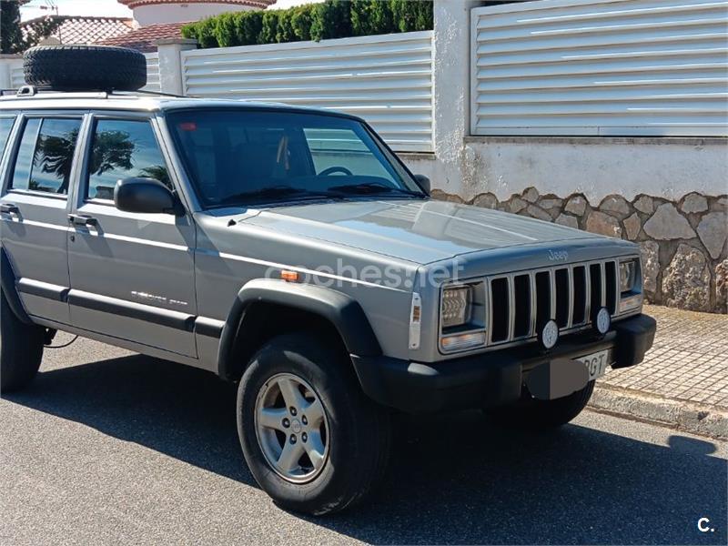 JEEP Cherokee 2.5TD SPORT