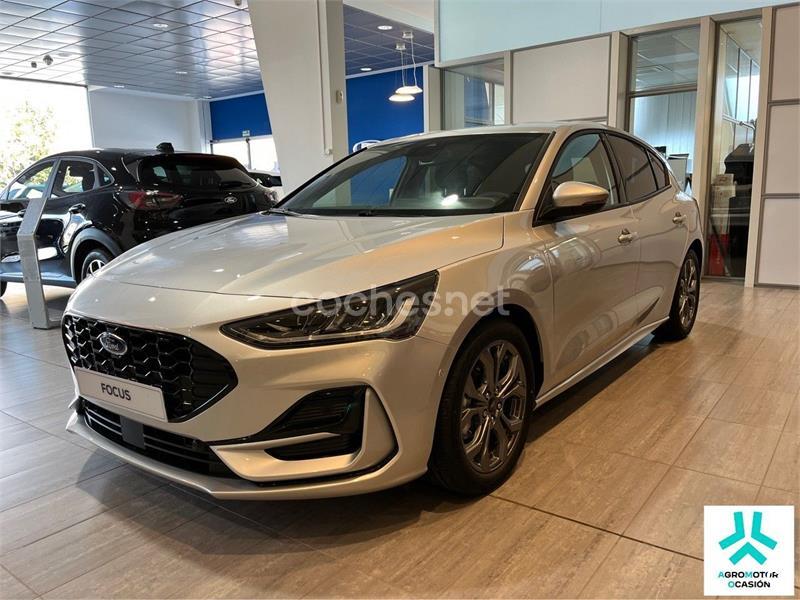 FORD Focus 1.0 Ecoboost MHEV STLine