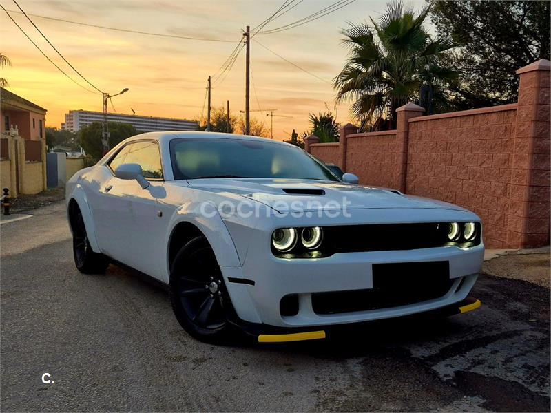 DODGE Challenger SXT AWD