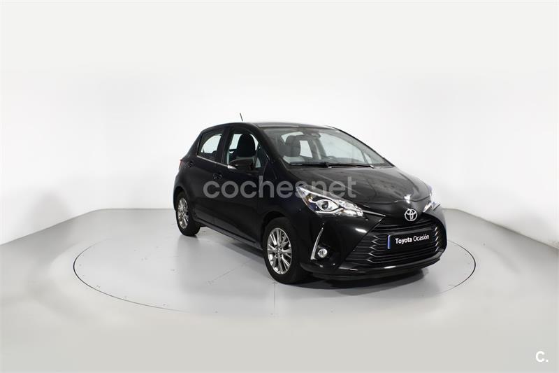 TOYOTA Yaris 1.0 70 Active