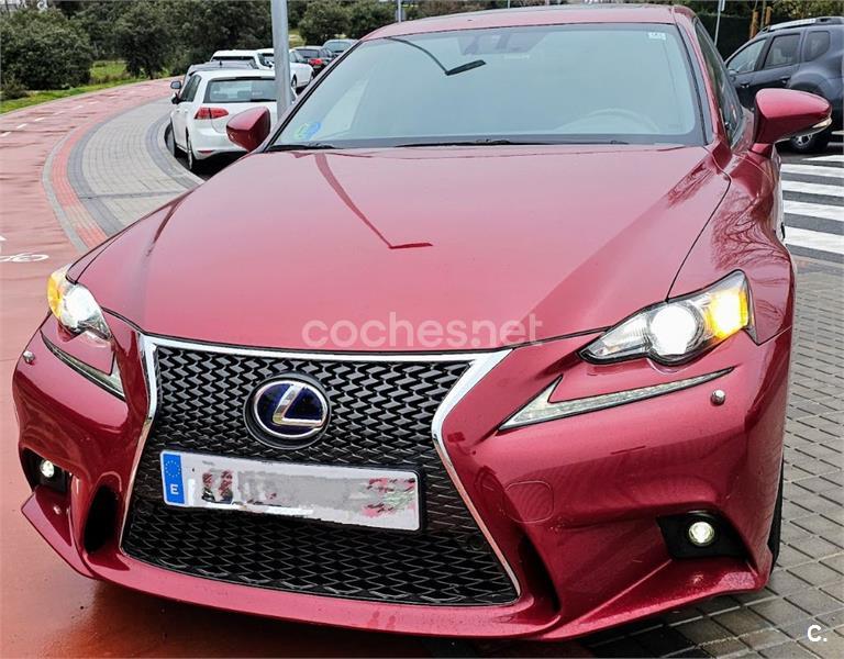 LEXUS IS 2.5 300h F Sport Navibox