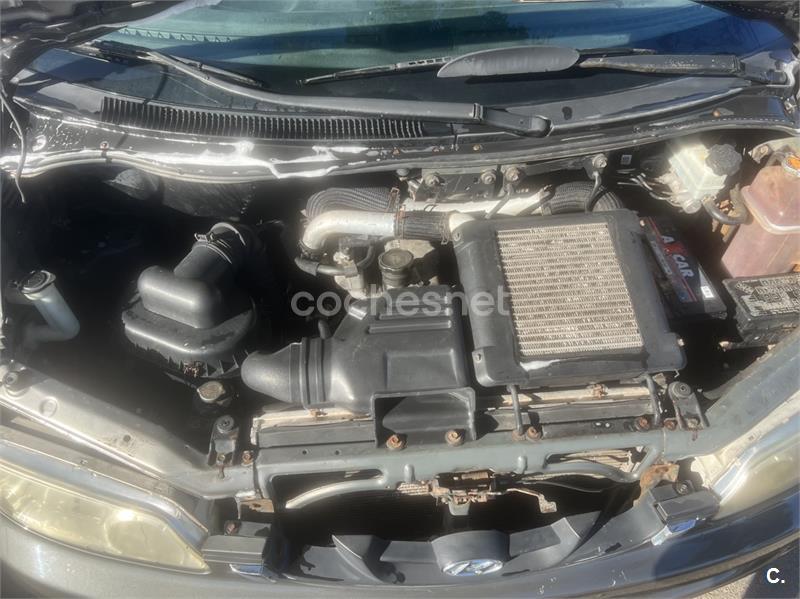 HYUNDAI H1 2.5 CRDi