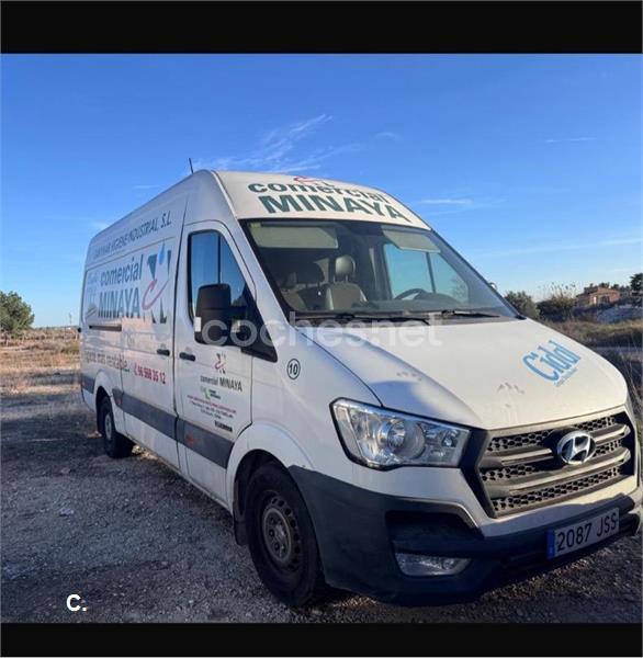 HYUNDAI H1 Travel