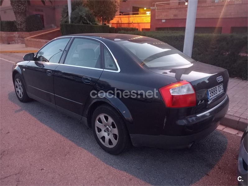 AUDI A4 2.0 multitronic