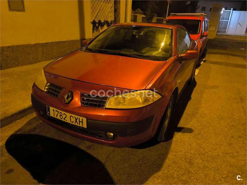 RENAULT Megane