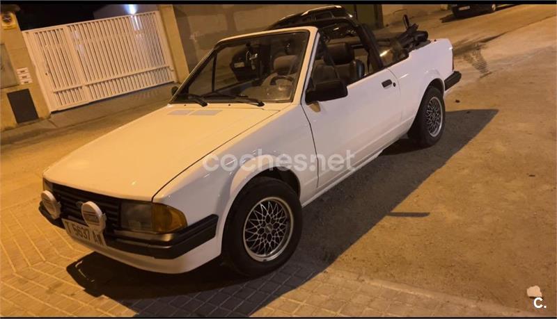 FORD Escort