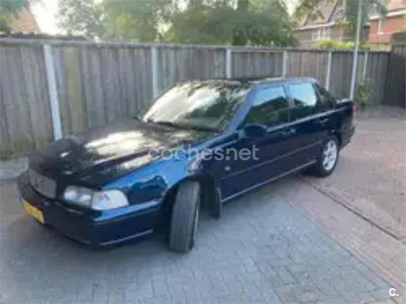 VOLVO S70