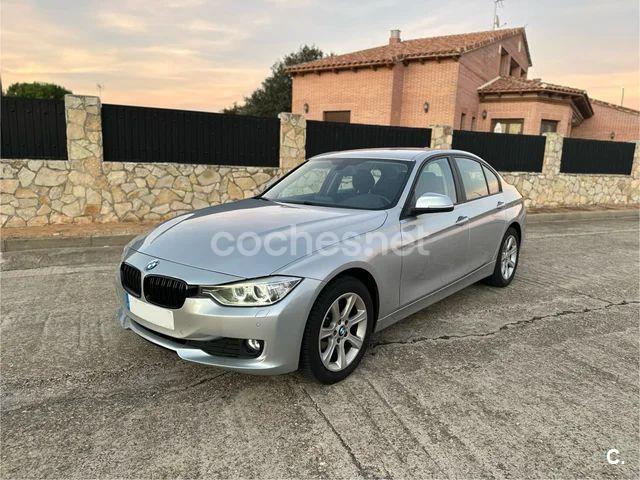 BMW Serie 3 318d Essential Edition