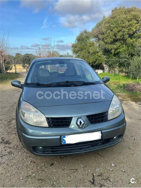 RENAULT Grand Scenic