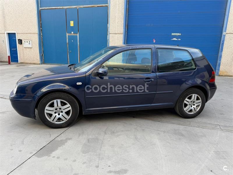 VOLKSWAGEN Golf 1.6 CONCEPTLINE