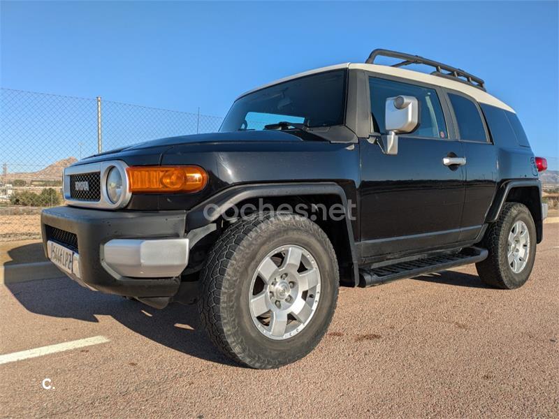 TOYOTA Land Cruiser 4.0 VVTi VXL Auto