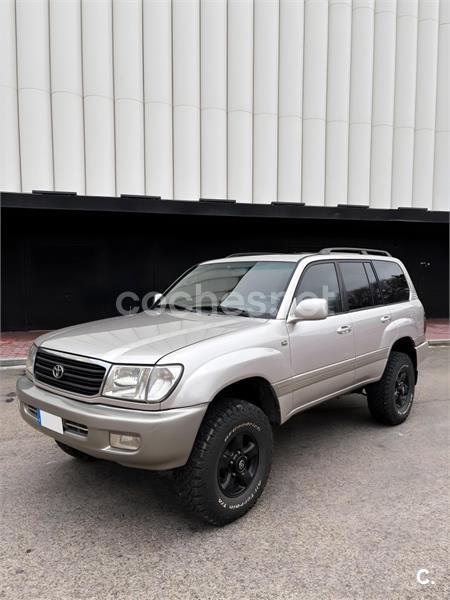 TOYOTA Land Cruiser 100 4.2 TDI VX AUTO