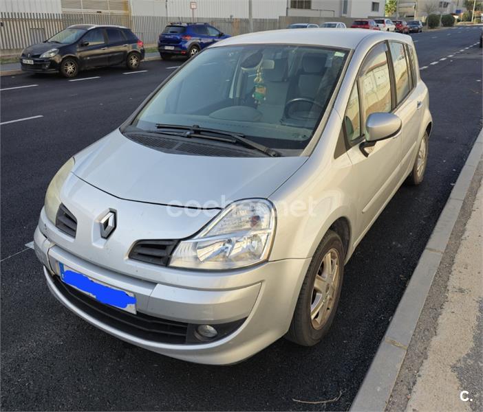 RENAULT Grand Modus Dynamique 1.5dCi85 eco2