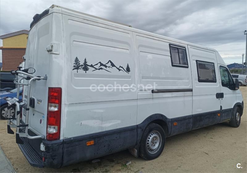 IVECO Daily 35 S 9 3750 RS